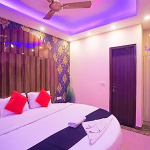 *** Hotel Aerocity Delhi Airport India