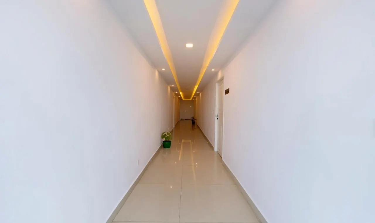 Treebo Trend Airport Avenue Plaza Cochin Airport Hotel Kochi 3*,  India